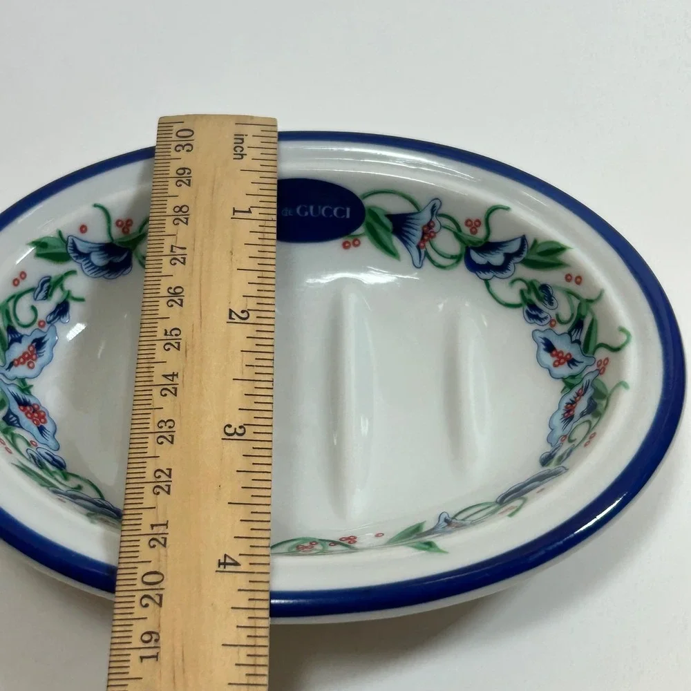 Vintage Eau de Gucci Woodmere China Porcelain Soap Dish Blue Floral Oval